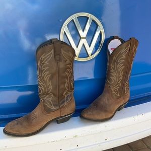 Loredo brown cowboy boots